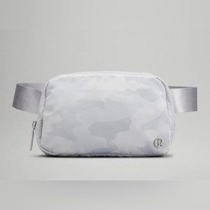 Lululemon Everywhere Belt Bag - "Camo Starlight"